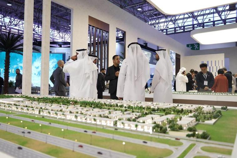 sharjah-real-estate-exhibition-acres-2025-kicks-off-2, 1460258,